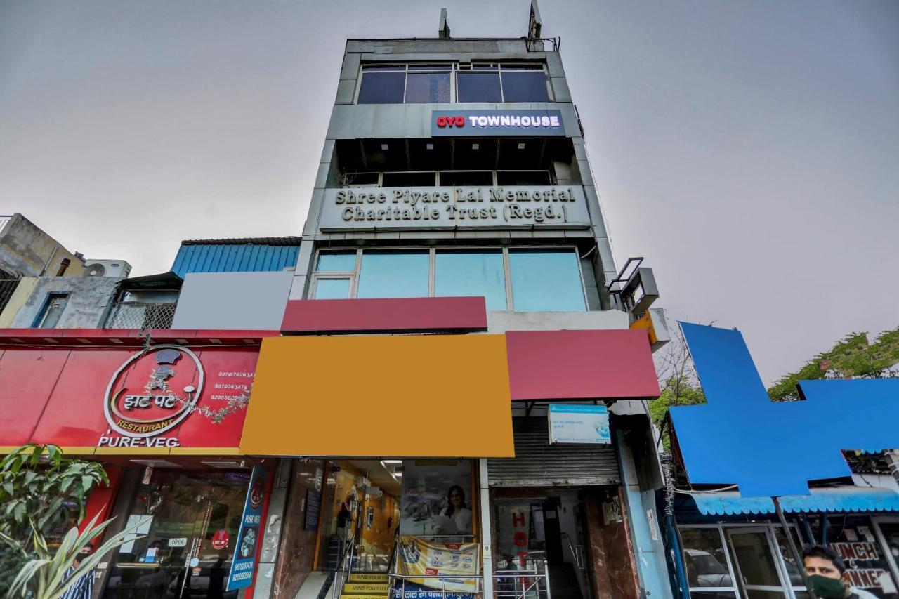 Hotel O Shivam Guest House Yeni Delhi Dış mekan fotoğraf