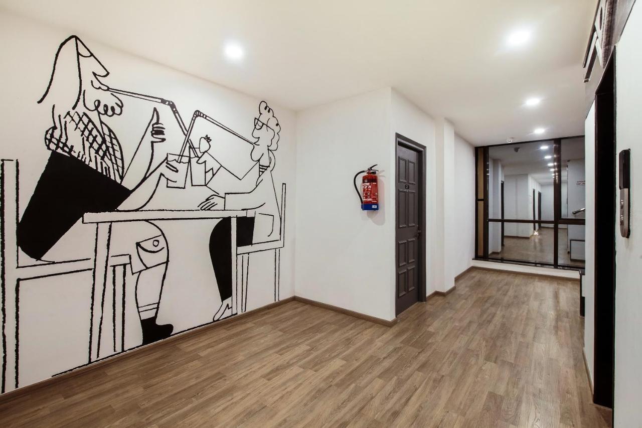 Hotel O Shivam Guest House Yeni Delhi Dış mekan fotoğraf