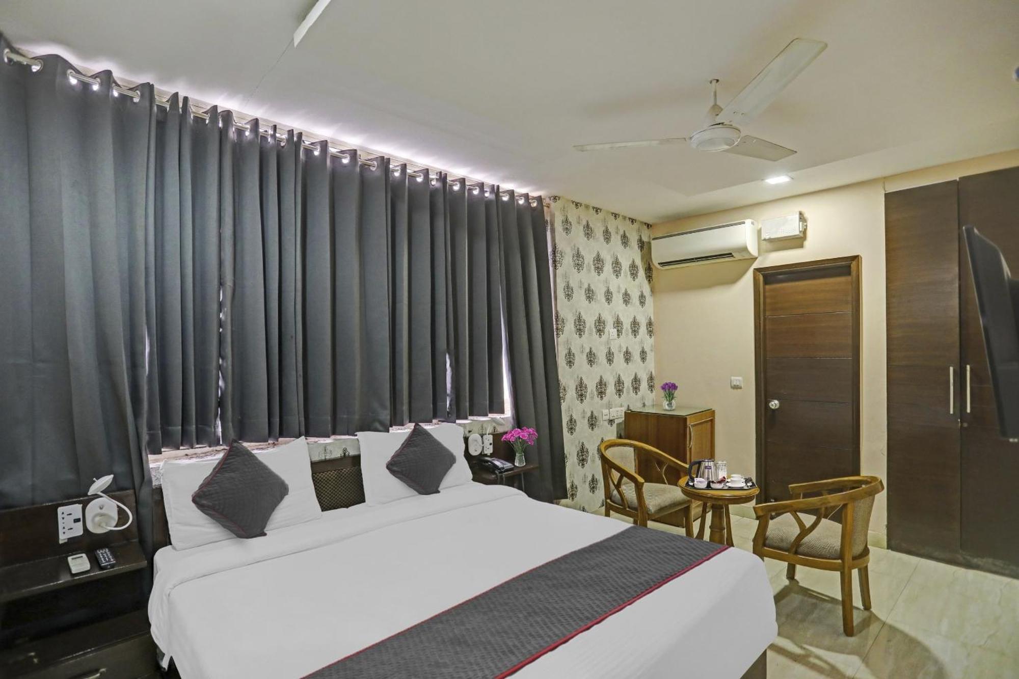 Hotel O Shivam Guest House Yeni Delhi Dış mekan fotoğraf